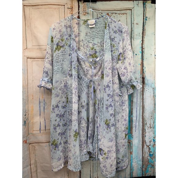 Secret Treasures Robe & Teddy, Size Medium - Picture 1 of 8